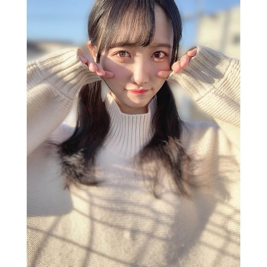 石田千穂さんのインスタグラム写真 - (石田千穂Instagram)「． 久しぶりにツインテールしたよ〜 #ヘアアレンジ #hairstyle #ツインテール #ニット#lowrysfarm #STU48 #idol #石田千穂」2月13日 18時06分 - chiho_ishida