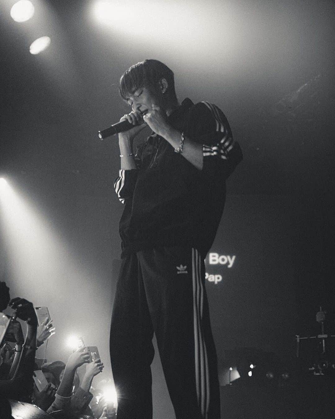 room onziemeのインスタグラム：「【Archive】﻿ ﻿ -----------------------------------﻿ ﻿ 2019.09.16 (Mon) ﻿ ﻿ Taeyoung Boy ﻿ “HOWL OF YOUNGTIMZ & TOPBOY”﻿ RELEASE PARTY﻿ supported by ROOMBASE ﻿ ﻿ ﻿ ■Taeyoung Boy @kidtizzle﻿ ﻿ ﻿ ﻿ photo by @leoyoulagi﻿ -----------------------------------﻿ #ROOM #ROOMBASE」