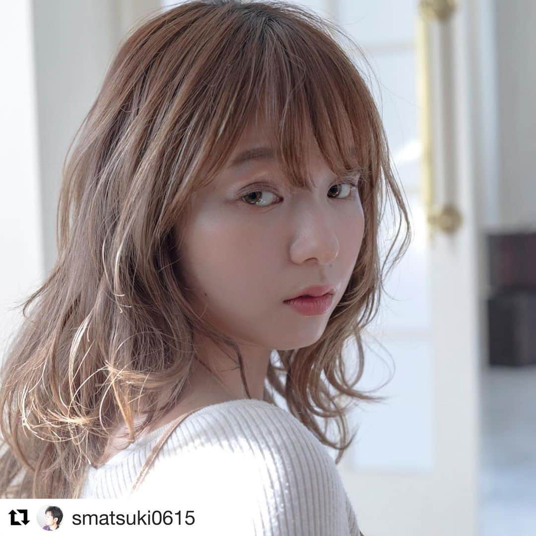 THROW 【スロウ】さんのインスタグラム写真 - (THROW 【スロウ】Instagram)「#Repost @smatsuki0615 with @get_repost ・・・ 透明感のある春カラーが これからはおすすめです！  埼玉県さいたま市浦和区高砂3-10-1 048-837-7887  ホットペッパー  https://beauty.hotpepper.jp/slnH000077008/?vos=evhpbsg0004&pog=mt(b)ti(aud-214687066332:dsa-290795551147)dv(m)cr(396118475004)fi(3889756552)gi(26967718572)ci(470318172)lc(1028825)ps(1t1)nw(g)&gclid=EAIaIQobChMIrvmr_bD85QIVjDgrCh3ZoQGdEAAYASAAEgIuSPD_BwE&gclsrc=aw.ds  Line@  @byp1220v  #hair  #hairstyle  #haircut  #アッシュグレー  #スロウカラー #シアーカラー #アッシュ #ゆるまき #さいたま市美容室  #大宮美容室  #大宮beach  #大宮  #宮原 #浦和 #ステラタウン #加茂宮 #日進 #さいたま市 #サロンモデル  #サロモ #スタッフ募集 #oomiya #urawa」2月13日 20時18分 - throwcolor