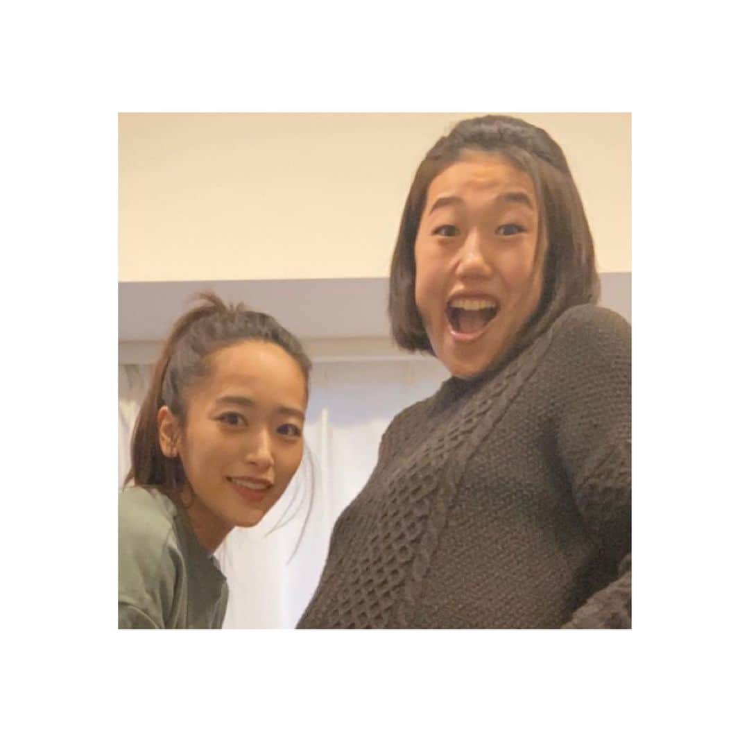 横澤夏子さんのインスタグラム写真 - (横澤夏子Instagram)「#ちーちゃんとおうちでのんびりしたのよー #うちに自慢のけろっぴコーナーがあるんだけど #なんにも言われなくなったのよー #慣れって怖いのよー #🐸🐸🐸 #うふ！」2月13日 20時24分 - yokosawa_natsuko