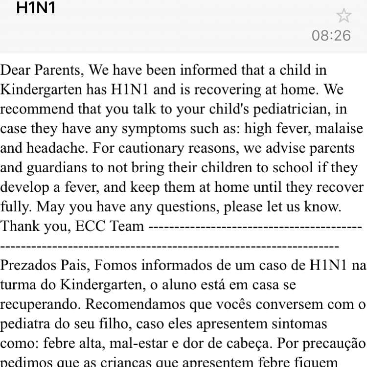 生島早織さんのインスタグラム写真 - (生島早織Instagram)「来た📧‼️ 緊急性を感じる、改行のないメール！ キンダーの生徒がインフルエンザのH1N1に感染し自宅療養しているって！  回復する前に、感染したことがわかった時に連絡欲しい気もするけど・・・ アメリカ本土で大流行しているインフルエンザ。  そして、コロナウイルス。  何をどう気を付けて良いのかイマイチわからない事もあるけど、まずは手洗いうがい。  因みにブラジルではマスクは売っていません😷 予防の為にマスクをする習慣は無い！  早く終息しますように🙏  #スクールからのメール #改行がないと怖い #インフルエンザ #H1N1 #マスクはアジアだけで  #学校からの緊急メール」2月13日 20時40分 - saori.ikushima