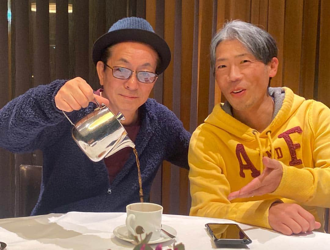 火口秀幸さんのインスタグラム写真 - (火口秀幸Instagram)「ハッピーバレンタイン これは、#レア過ぎる #水谷豊 パイセン いつも有難うございます #感謝 です #相棒　#杉下右京　様 #吉本坂46 #RED #HIDEBOH」2月14日 2時28分 - hideboyhideboh