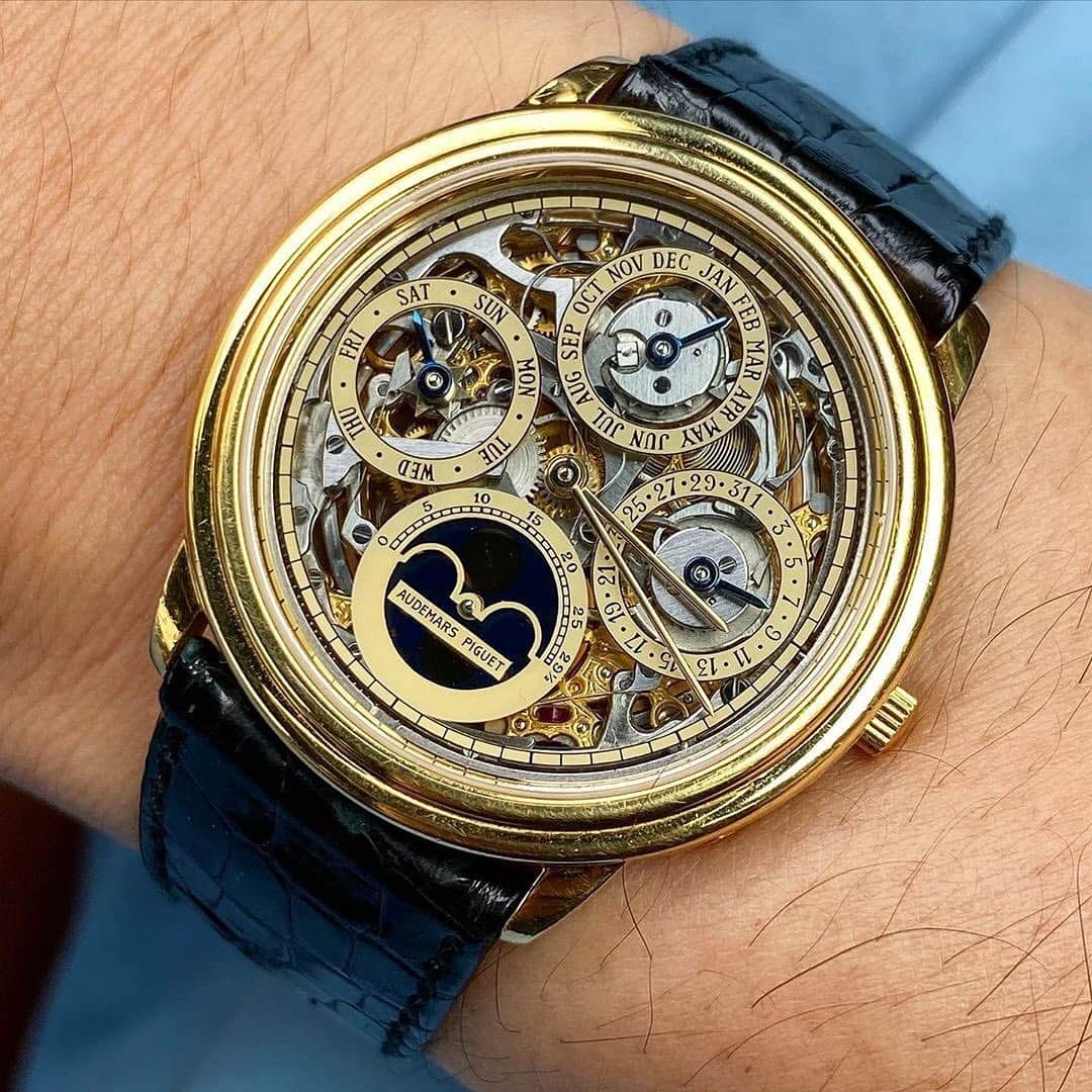 Daily Watchさんのインスタグラム写真 - (Daily WatchInstagram)「Vintage Audemars Piguet Openworked Quantieme Perpetual Calendar from 1990s 🔥 Photo by @nopstar83」2月13日 21時22分 - dailywatch