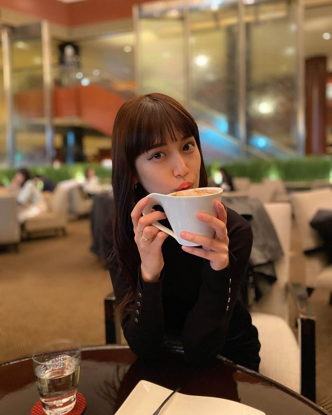 藤井夏恋さんのインスタグラム写真 - (藤井夏恋Instagram)「iPhone 11 portrait📸 沢山写真あるから載せちゃおっと。 ちなみにこの写真はノーフィルターなの！ポートレートモードすごいね❤︎😲」2月13日 21時24分 - fujiikaren_official