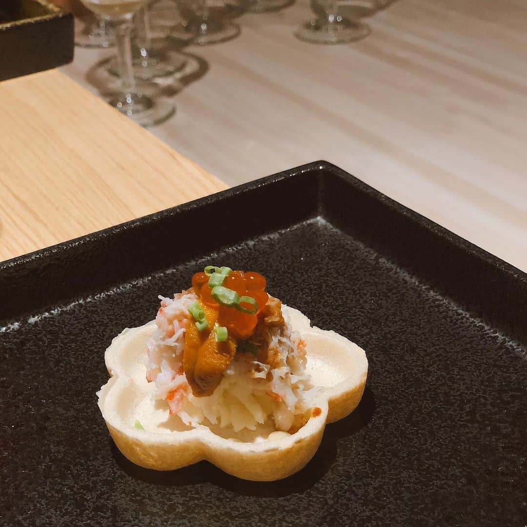 紀卜心さんのインスタグラム写真 - (紀卜心Instagram)「情人節餐🍣 好吃好吃」2月13日 22時37分 - eatzzz7