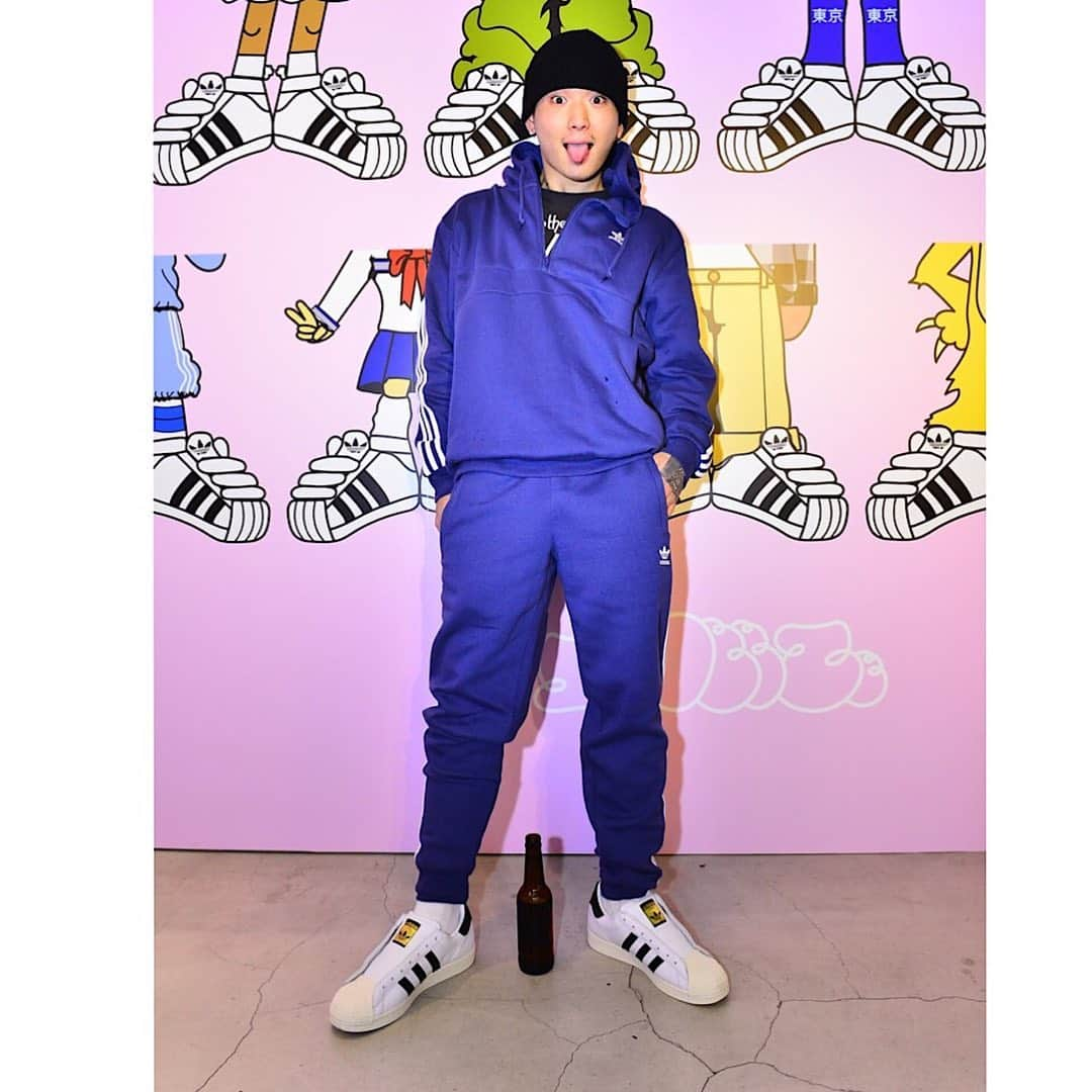 カワグチジンさんのインスタグラム写真 - (カワグチジンInstagram)「#adidas #adidasoriginals  #sneezemag  #sneezemagazine」2月13日 23時04分 - kurtcojain