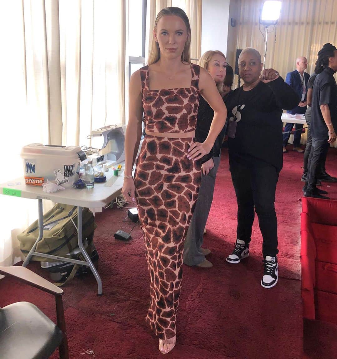 CarolineWozniackiさんのインスタグラム写真 - (CarolineWozniackiInstagram)「Congratulations @serenawilliams on your #nyfw show yesterday! You killed it!! Thank you for choosing me to close out your show, where I got to walk in my first New York fashion week!!☺️ @serena」2月14日 0時05分 - carowozniacki