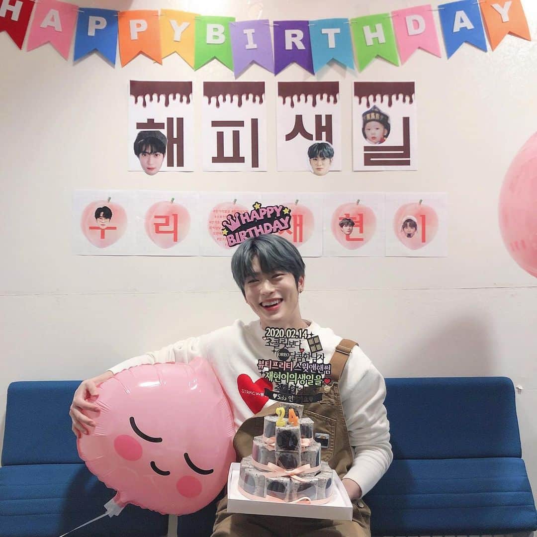 NCT(Neo Culture Technology)さんのインスタグラム写真 - (NCT(Neo Culture Technology)Instagram)「[OFFICIAL] 🎂HAPPY BIRTHDAY TO #JAEHYUN WE💚YOU"  #HAPPYJAEHYUNDAY #재현 #NCT #NCT127」2月14日 0時29分 - nct_world