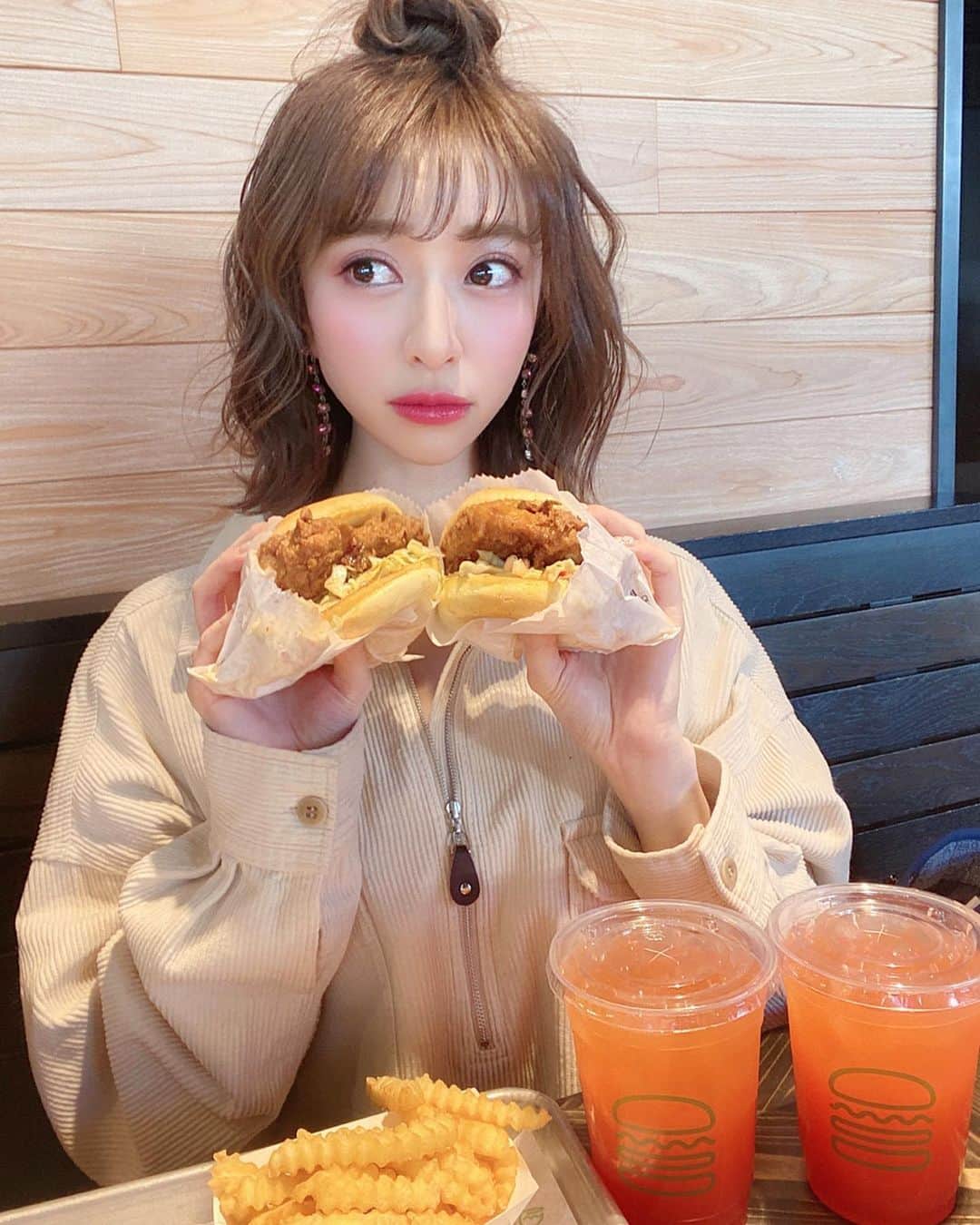 新部宏美のグルメインスタ