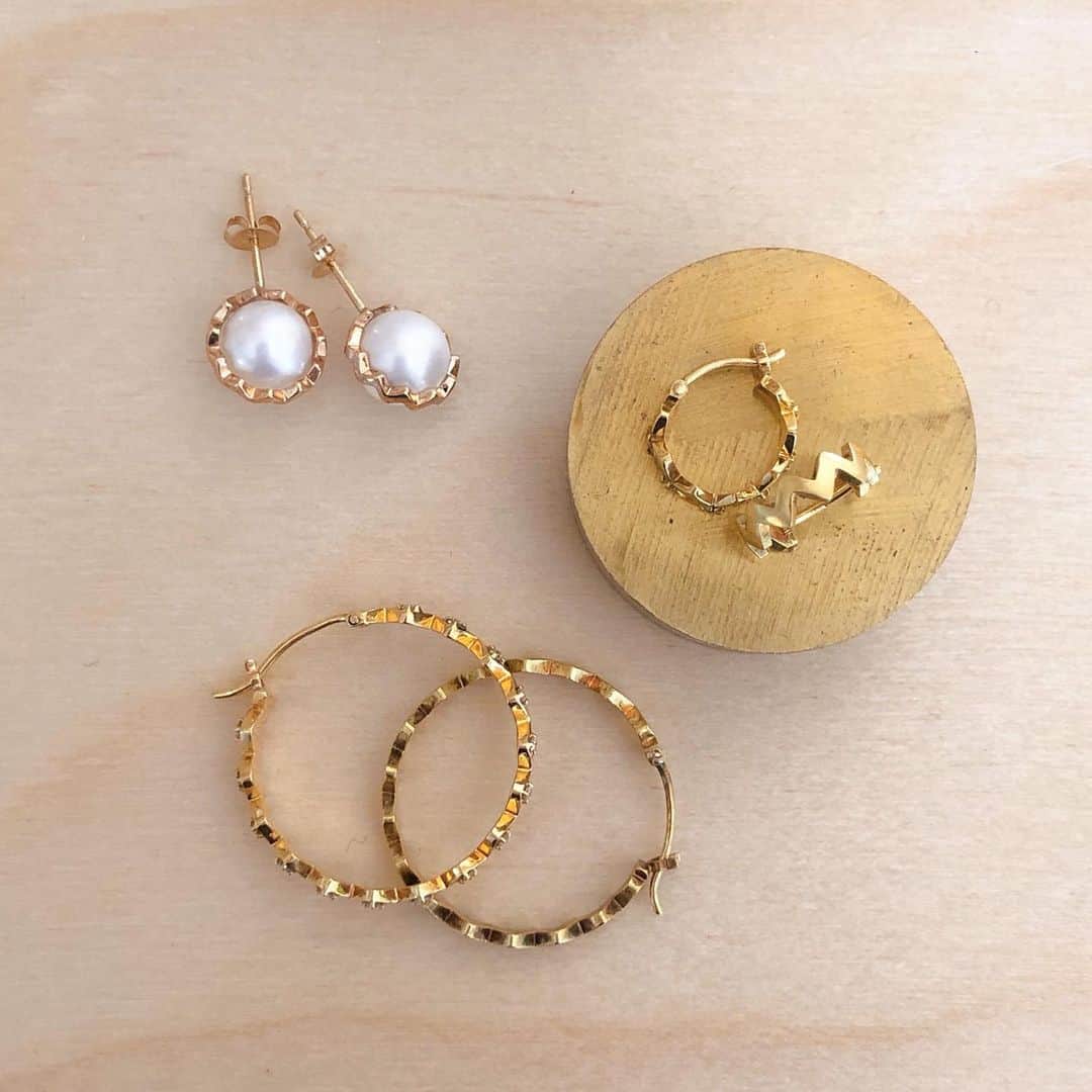 ミキアさんのインスタグラム写真 - (ミキアInstagram)「mikia snake collection #mikiajewelry #pearl #gold #pierce #earrings」2月14日 9時19分 - mikiajewelry
