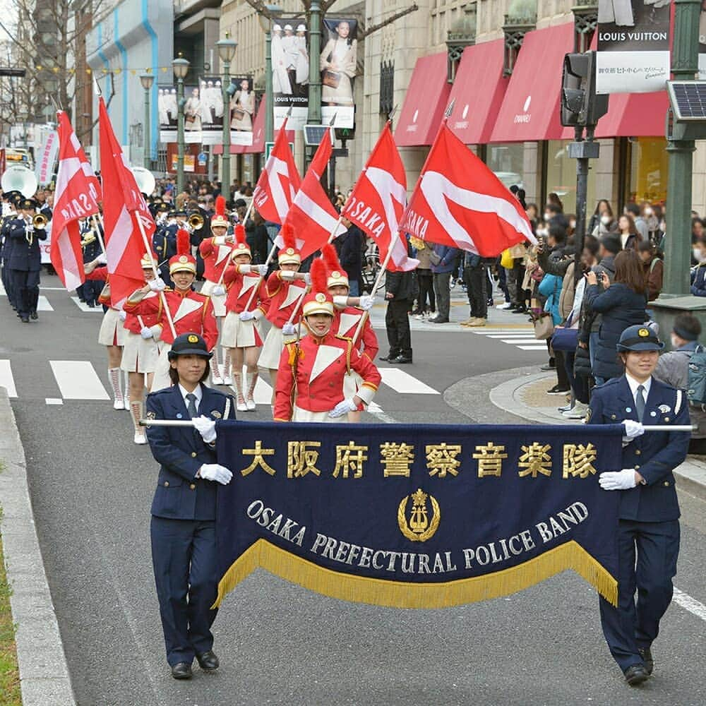 大阪府警察さんのインスタグラム写真 - (大阪府警察Instagram)「【安全で快適なミナミの街を目指して】 令和2年2月9日(日)、大阪府南警察署管内において、官民一体となってミナミの環境浄化に努め、健全で魅力あふれるまちづくりに取り組む｢ミナミ活性化協議会｣の代表者会議と啓発イベントを開催しました。 #大阪府警察公式#大阪府南警察署#官民一体#ミナミ#ミナミ活性化協議会#大阪府警察音楽隊」2月14日 9時32分 - fukei_koho