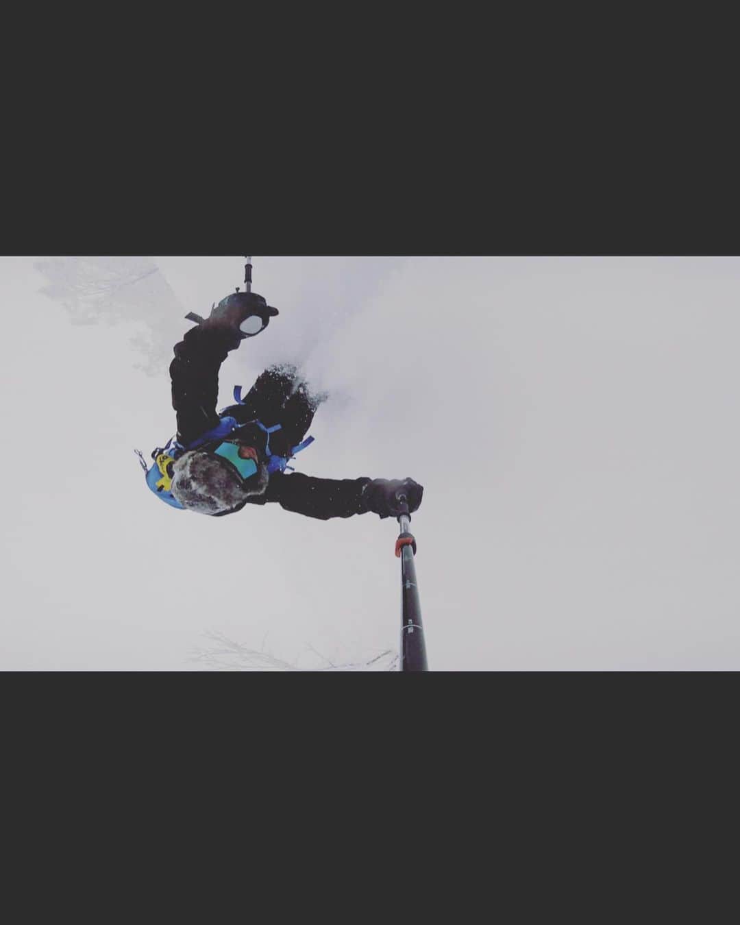 佐藤義朗さんのインスタグラム写真 - (佐藤義朗Instagram)「⛷〜♪ 去年の大クラッシュ E難度の雪上前方宙返り  #元アルペンスキーヤー #バックカントリースキー」2月14日 19時46分 - yoshiaki_sato11