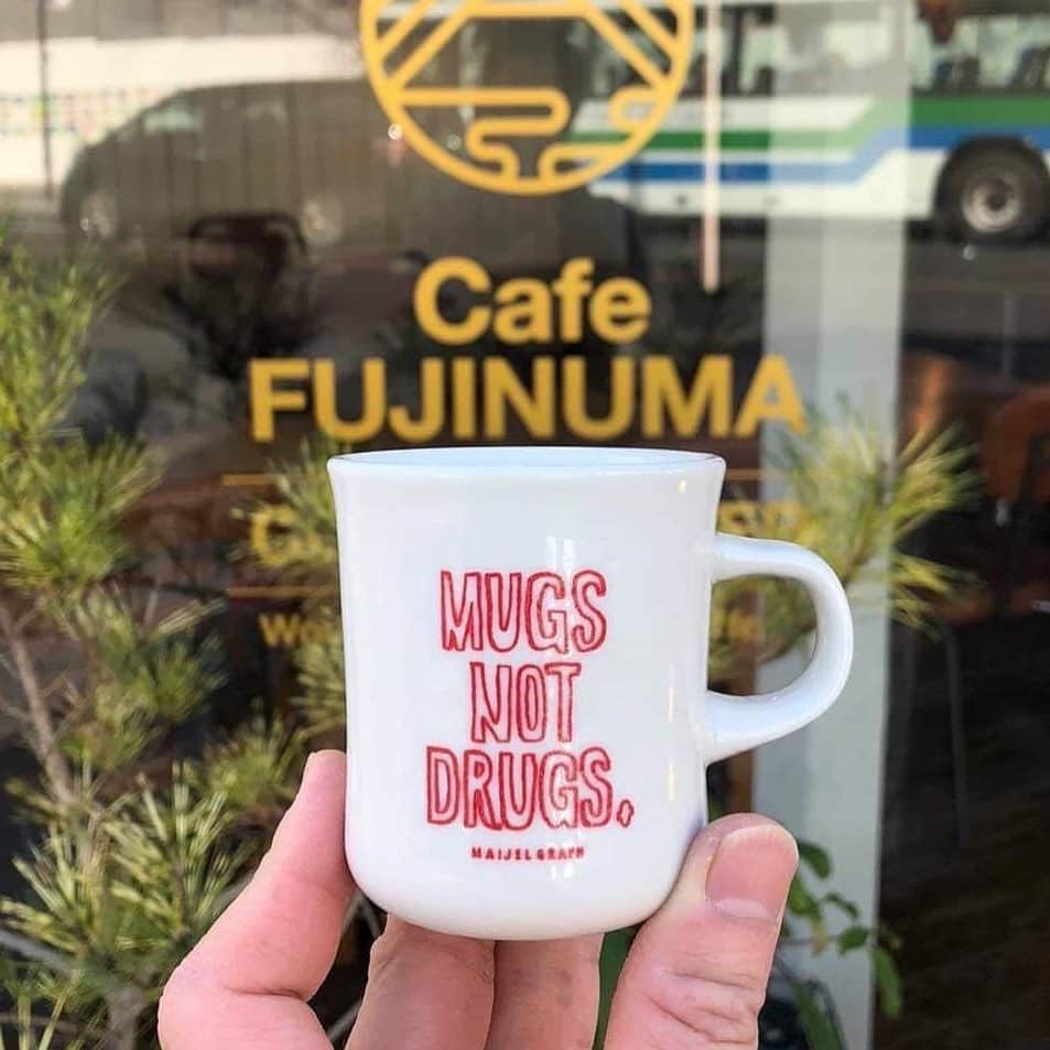 goodcoffeemeさんのインスタグラム写真 - (goodcoffeemeInstagram)「2020年2月19日(水)〜 24日(月)に福岡天神の岩田屋本店で開催する「Good Coffee Fest」の出店ショップをご紹介！﻿ ﻿ 【Exhibiting Stores】﻿ ⑭Cafe FUJINUMA(@cafefujinuma1) ﻿ CafeFUJINUMAは栃木県小山市という人口16万人の小さな街にあるカフェです。2013年にオープンした小山駅前の本店、その三軒隣にあるロースタリー、同市内ショッピングモールの、おやまゆうえんハーヴェストウォーク店と計3店舗の営業しております。﻿ 自家焙煎のスペシャルティコーヒーを主軸に、食事やスイーツにも力を入れています。﻿ コーヒーだけでなく、カルチャー発信源としてのカフェを目指して、日々精進しております。﻿ ﻿ 【Event Info】﻿ 毎回好評のミニマグやグッズも会場限定で販売予定。﻿ 気になる出店ショップのラインナップやグッズ情報も順次発表していきますのでお見逃しなく！﻿ ﻿ Good Coffee Fest@IWATAYA 2020﻿ 日程 : 2020年2月19日(水)〜 24日(月)﻿ 時間：10:00〜20:00 (最終日2/24は18:00閉場)﻿ 会場：岩田屋本店 7階 大催事場﻿ 住所：福岡県福岡市中央区天神2-5-35﻿ ﻿ #goodcoffeefest #goodcoffee #goodcoffee_fukuoka #cafefujinuma」2月14日 19時58分 - goodcoffeeme
