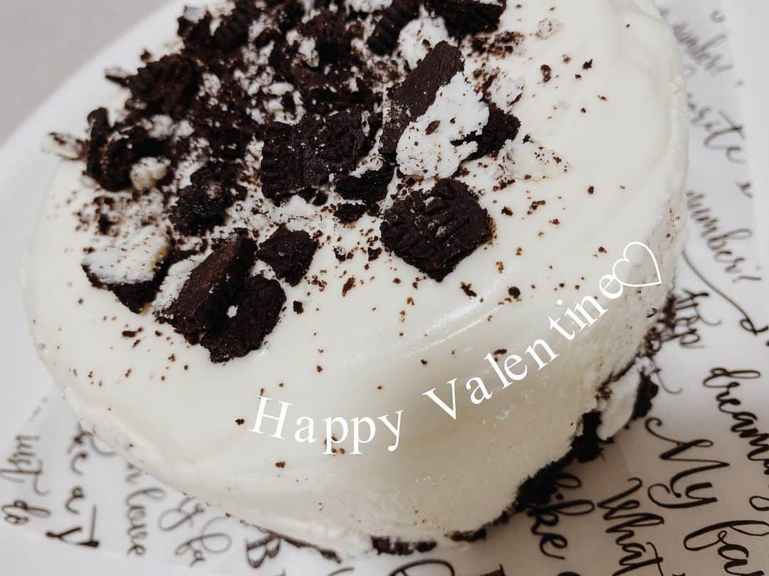 志村理佳さんのインスタグラム写真 - (志村理佳Instagram)「オレオチーズケーキ作った✌︎ #happyvalentinesday」2月14日 20時23分 - rika_shimura