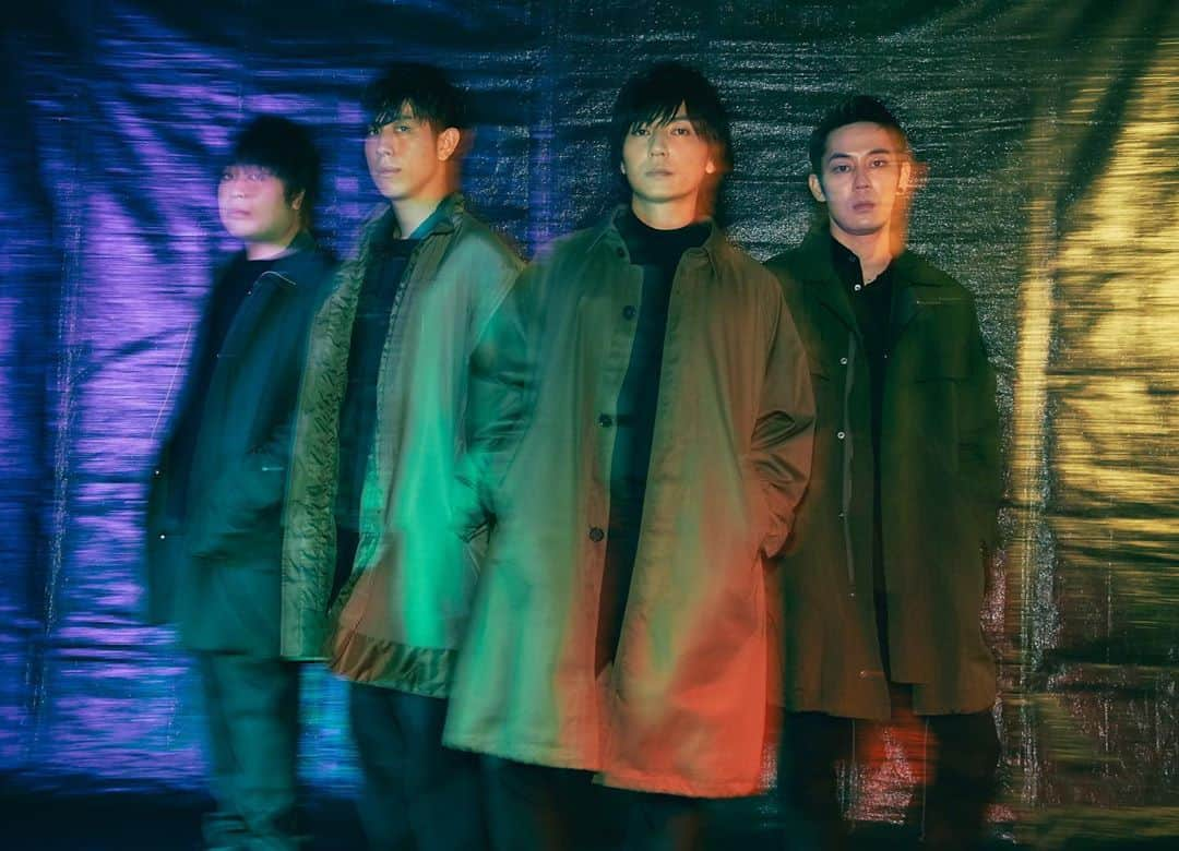 flumpoolのインスタグラム：「‪🎫本日受付スタート‼️ 7/11(土)～12/27(日)開催の flumpool 2020年全国ツアー チケット【オフィシャルSNS先行】‬ ‪＜エントリー期間＞ 2/14(金)12:00～2/20(木)23:59‬ ‪詳しくはコチラ⏩ https://ticket.line.me/sp/fp2020_sns‬ ※link in bio😊  #flumpool #10th #live #tour #2020」