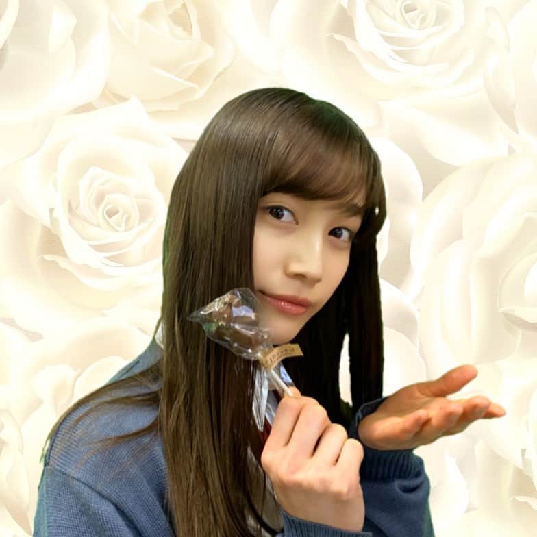 【公式】女子高生の無駄づかいのインスタグラム