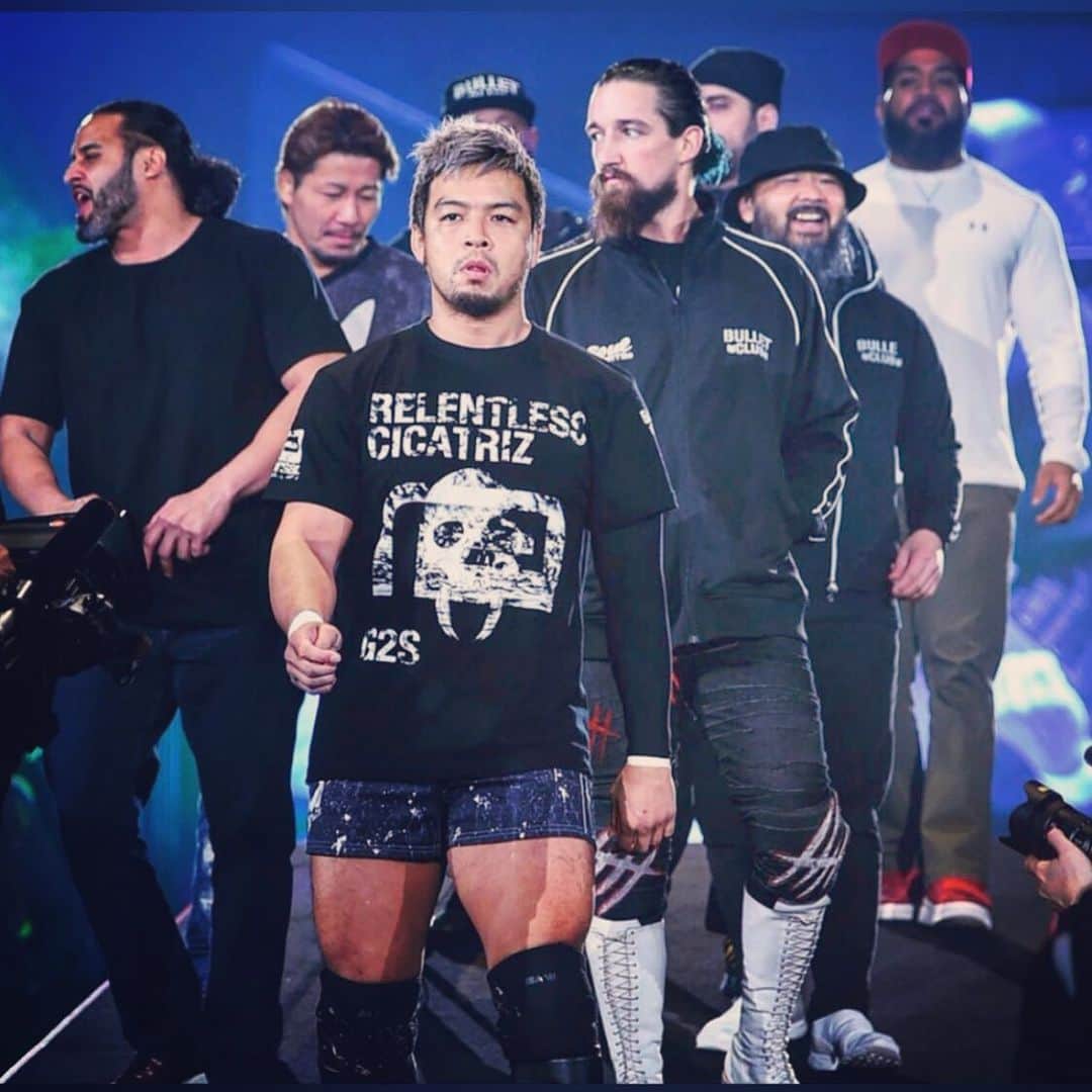 小林健太（KENTA）のインスタグラム：「Got my back  #bulletclub #go2sleepclub」