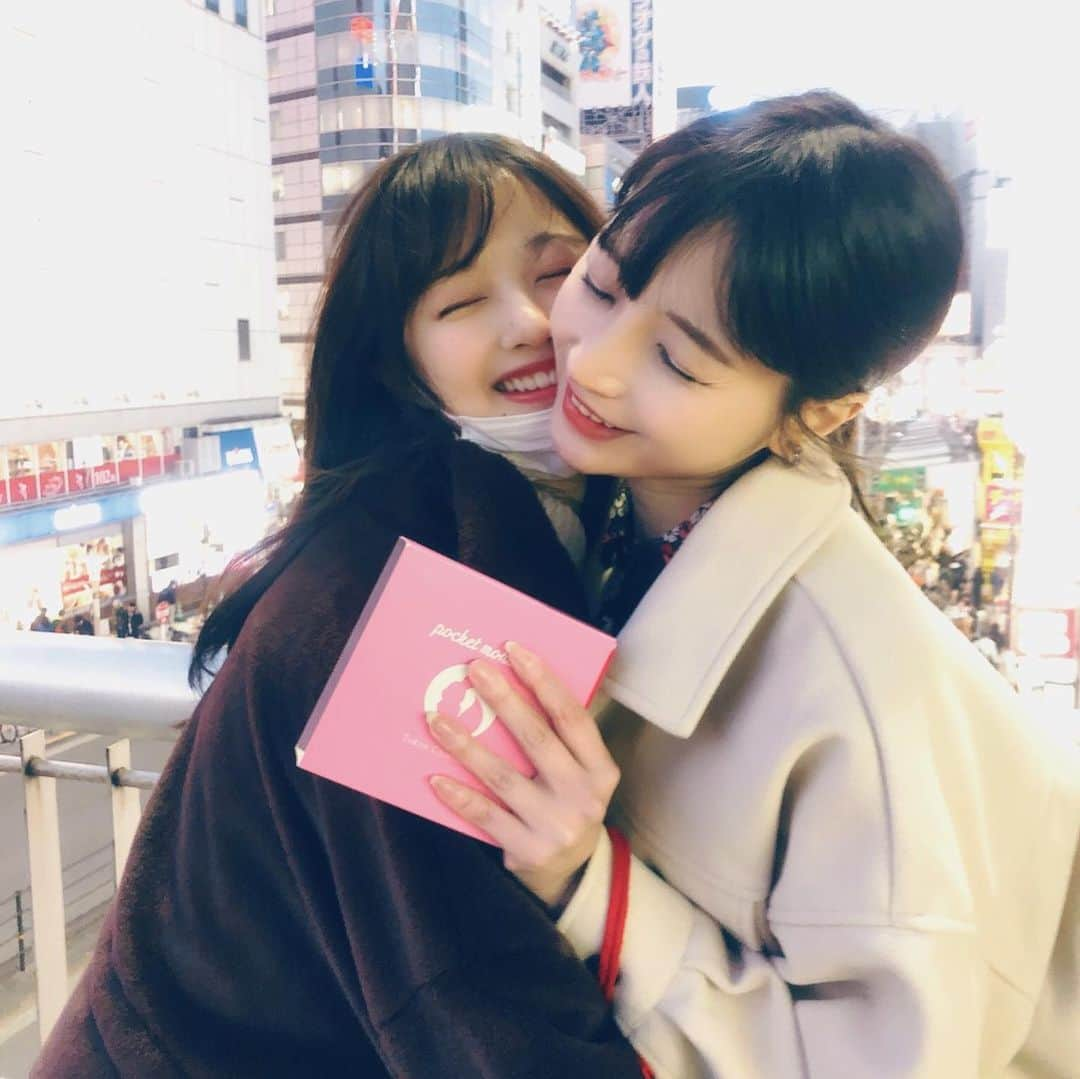 熊江琉唯さんのインスタグラム写真 - (熊江琉唯Instagram)「今日はバレンタイン❤️ ． 皆さんは大切な人に気持ちを伝えましたか？☺️ #すっかりチョコ試食期間と化してる #valentine #valentineday #bestfriend #chocolate #バレンタイン #ハッピーバレンタイン #チョコレート」2月14日 13時38分 - ruikumae