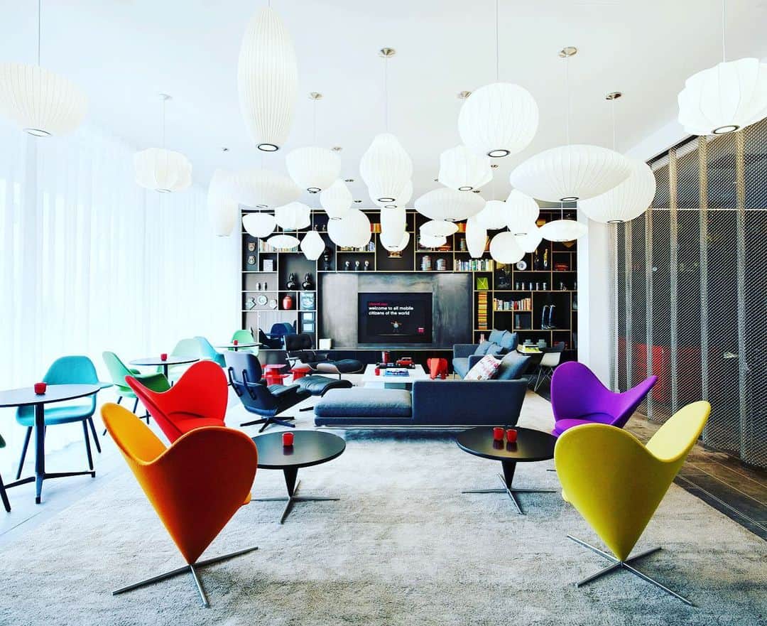Vitra Japanのインスタグラム