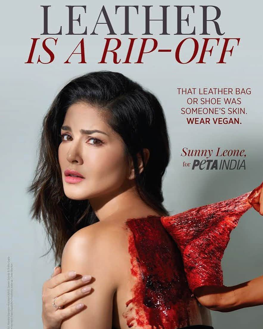 サニー・レオーネさんのインスタグラム写真 - (サニー・レオーネInstagram)「Let’s choose fake for animals’ sake!  Check out my new @PetaIndia ad unveiled at @LakmeFashionWk’s #SustainableFashionDay with my friend @sachinsbangera.  #SunnyLeone #veganfashion」2月14日 14時49分 - sunnyleone