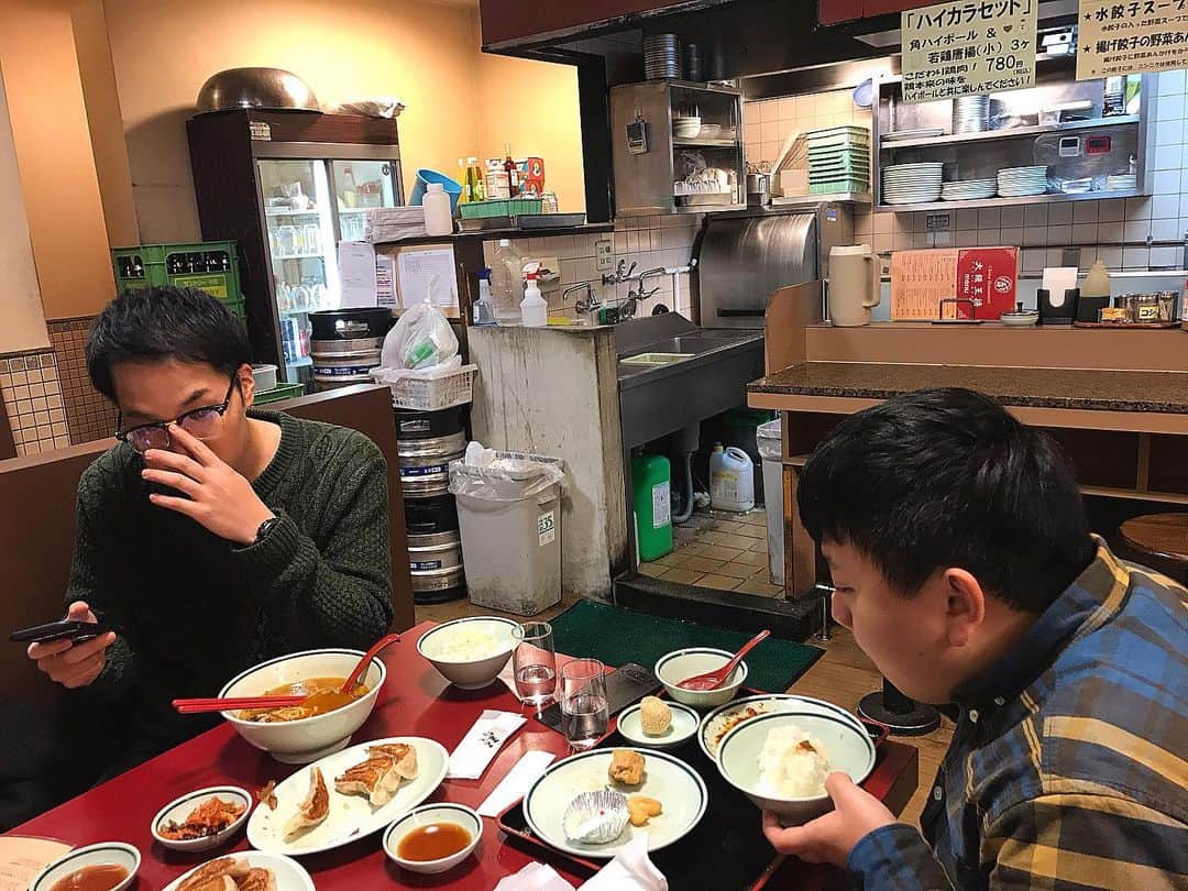 高見雄登のインスタグラム：「#大阪王将#依存症 #どうしよう」