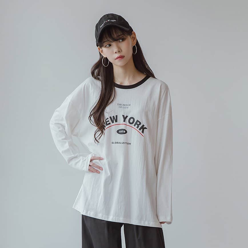 ガールズルールさんのインスタグラム写真 - (ガールズルールInstagram)「ニューヨーク長袖Tシャツ (t0188) COLOR : IVORY」2月14日 16時17分 - girlsrule_official