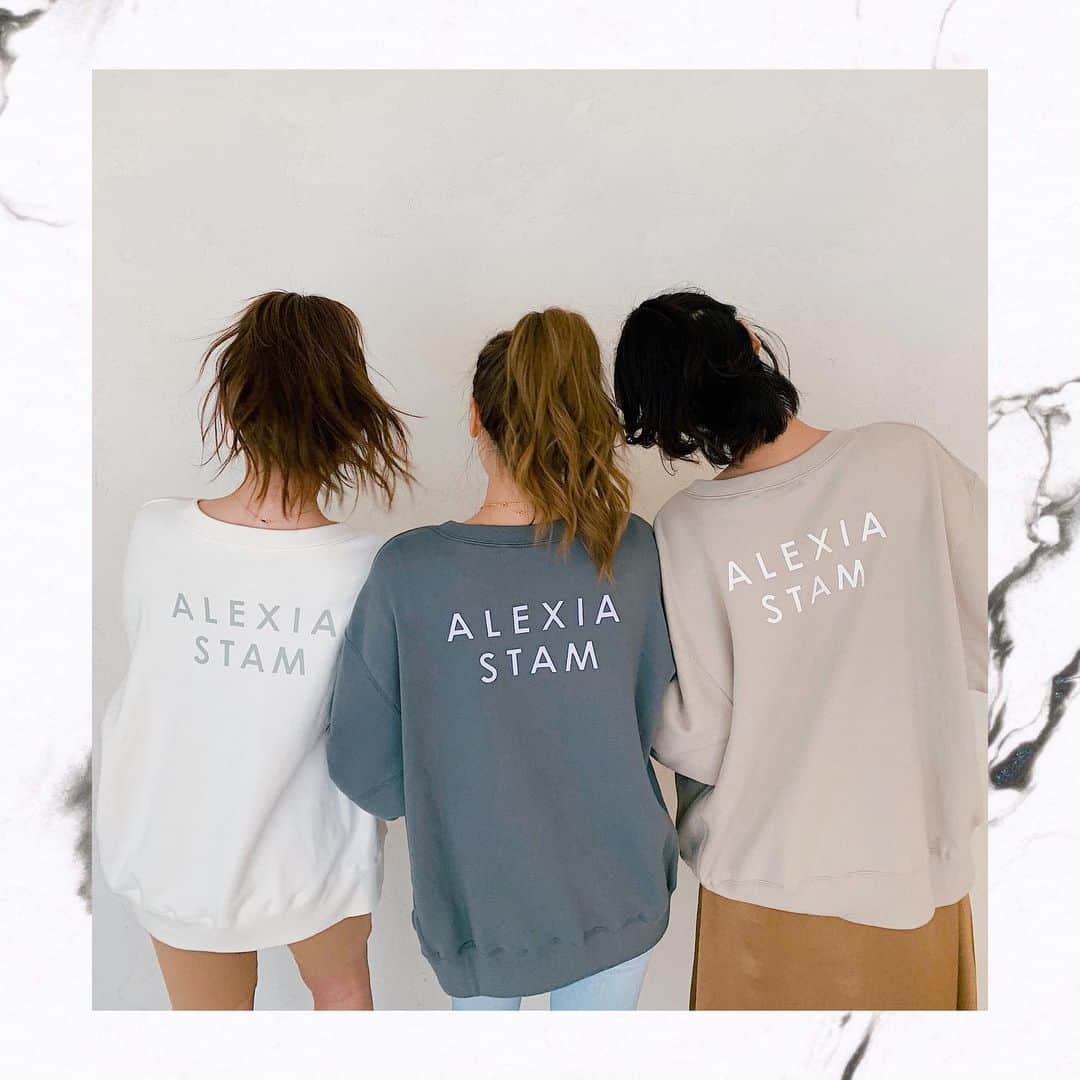 RisaWisteriaのインスタグラム：「スタンズライブ後可愛い2人と💗  カッコつけてるとこからふざけようって撮った2枚めの動画😂 エリカの動きが何回見てもちょーツボ😂😂😂 お腹痛い😂😂😂 #alexiastam#fashion#girls#dance#funnyvideos」