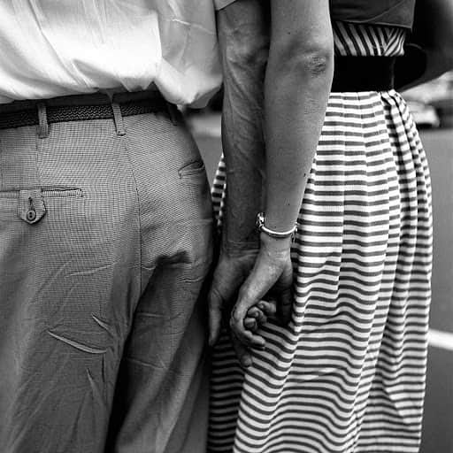 アメリカンビンテージのインスタグラム：「Love 💗 📸 Vivian Maier #valentinesday」