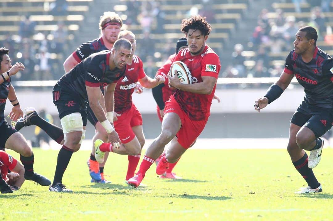 山中亮平のインスタグラム：「明日は 第5節 vsリコー 13時kick off 神戸総合運動公園ユニバー記念競技場 天気も晴れるみたいなんでぜひ会場で応援して下さい💪 #kobelcosteelers  #vsリコー #応援宜しくお願いします」