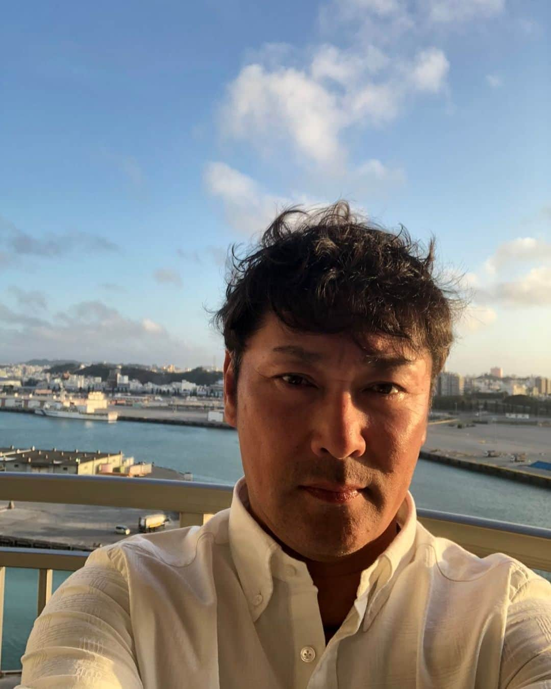 元木大介さんのインスタグラム写真 - (元木大介Instagram)「沖縄〜〜暑い☀️💦 明日からまた頑張って行きます⚾️ #元木の一言  #元木大介 #日本 #japan #プロ野球 #野球 #読売ジャイアンツ #ジャイアンツ #巨人 #giants #baseball  #沖縄キャンプ」2月14日 17時53分 - motoki_daisuke