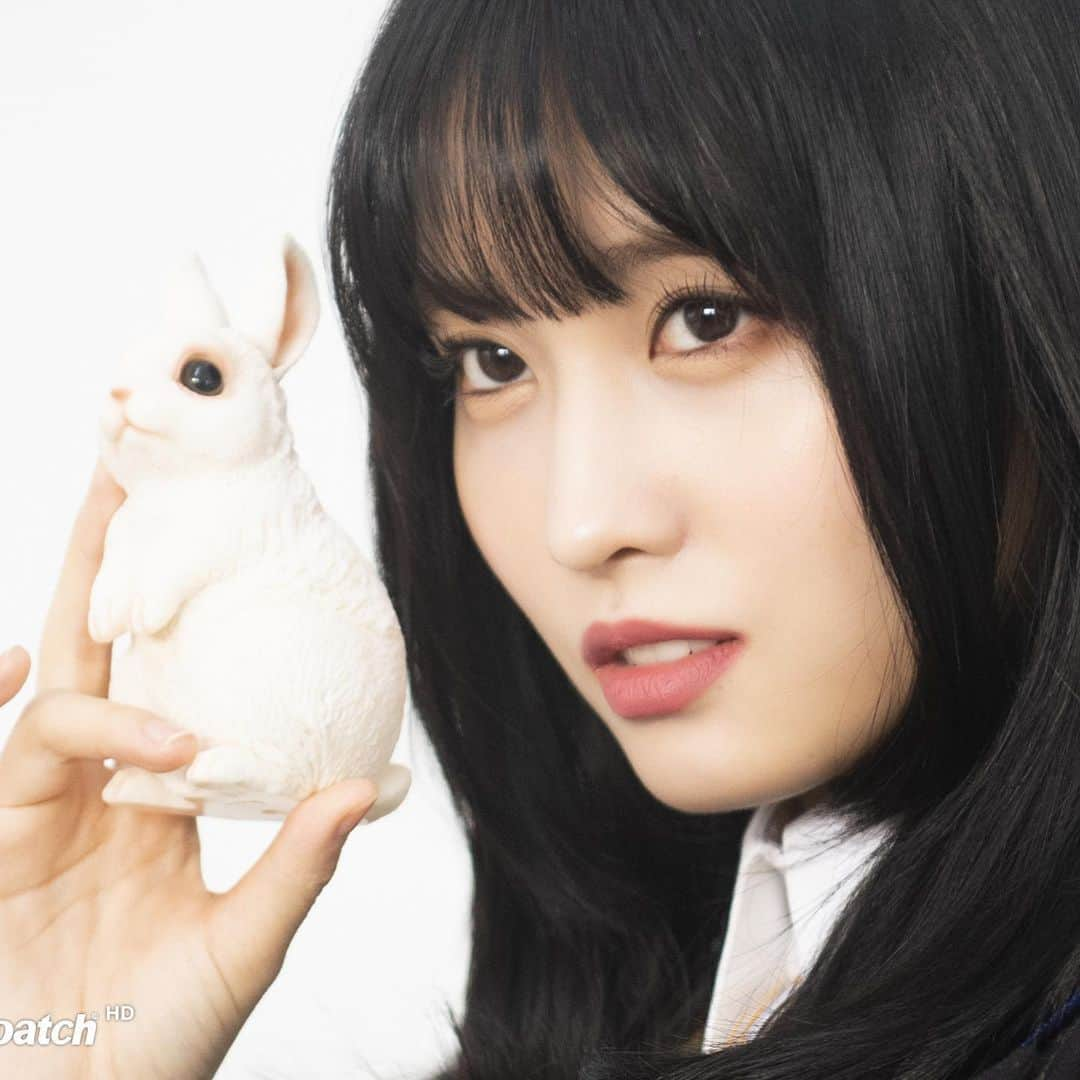 モモさんのインスタグラム写真 - (モモInstagram)「♡ [Official] 200214 - Dicon Behind Pictures -  #MOMO #트와이스 #모모 #平井もも #もも #TWICE ©️ naver」2月14日 17時55分 - momojype