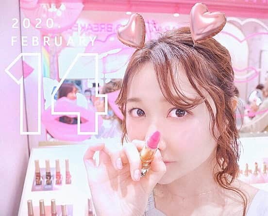 のインスタグラム：「. Happy Valentine💓 今日MAGNET by SHIBUYA109にオープンした、 ✨Too Faced✨ 日本初フラッグシップストアにて  可愛すぎるコスメにキュンキュンしてきました🥺💓💓 ここでしかgetできない限定アイテムが沢山あります✨  皆様、楽しいバレンタインを過ごそうね💓 . . #TooFacedJapan #トゥーフェイスド #ピンク #pink #日本初上陸 #kawaii #海外コスメ#コスメ #japan#tokyo#cosme#beauty#makeup#pink#valentine」