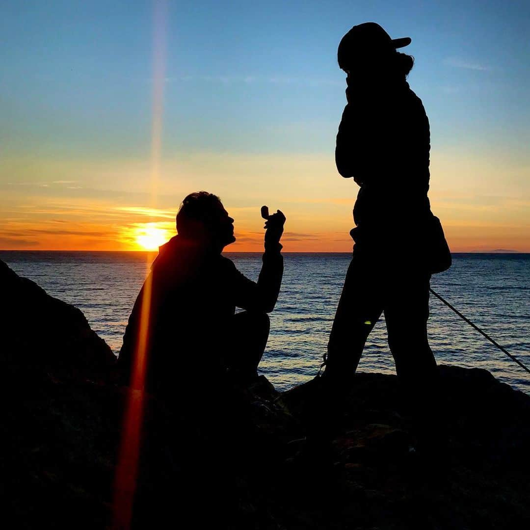 ジェイソン・ルイスさんのインスタグラム写真 - (ジェイソン・ルイスInstagram)「On December 27th, 2019 I asked the woman of my dreams to marry me... making me the luckiest man in the world.  I’m excited to take on every ounce of life with you, and feel so blessed that you are too ♥️ Thank you to all of my dear friends who helped in so many ways make this magical day possible @richfettke @kathyfettke @joannarees @hammjohn」2月15日 5時26分 - jasonleelewis