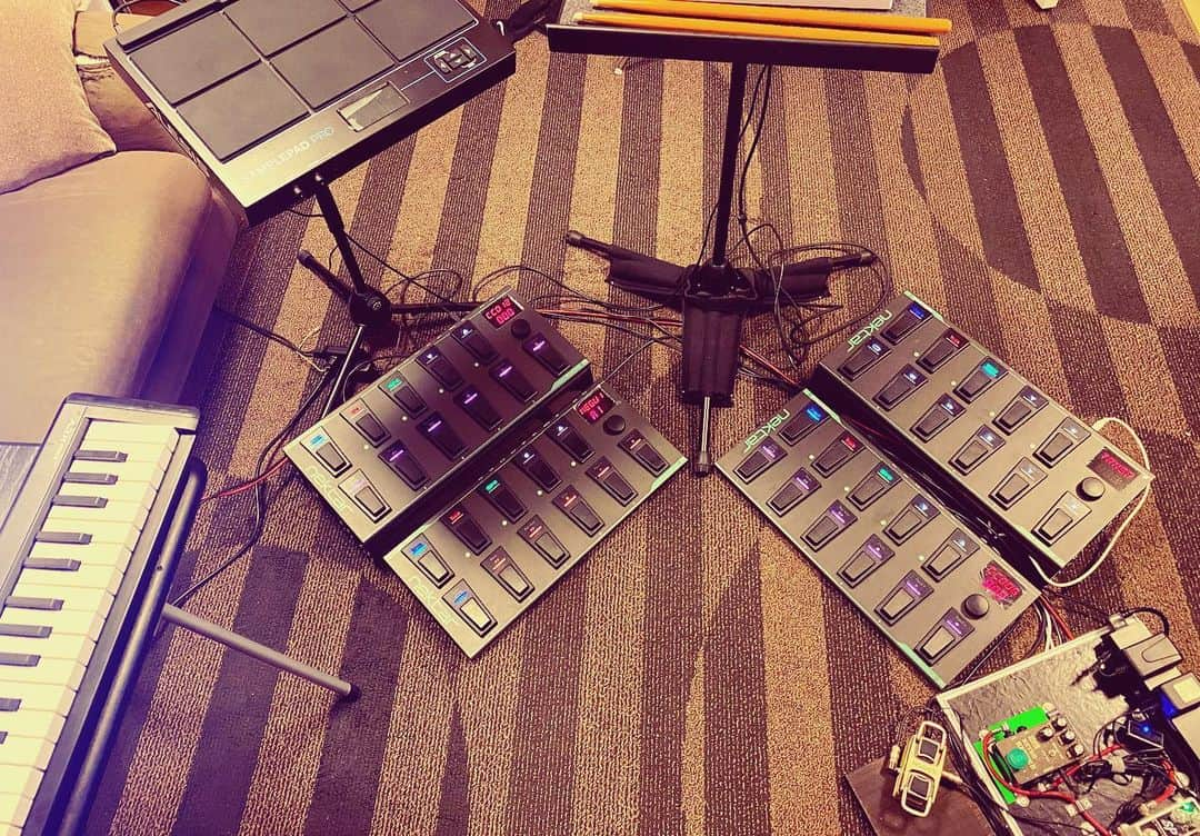 森恵さんのインスタグラム写真 - (森恵Instagram)「フットスイッチ、とりあえず完成！  #AbletonLive #pacer」2月14日 21時50分 - morimegumi_official