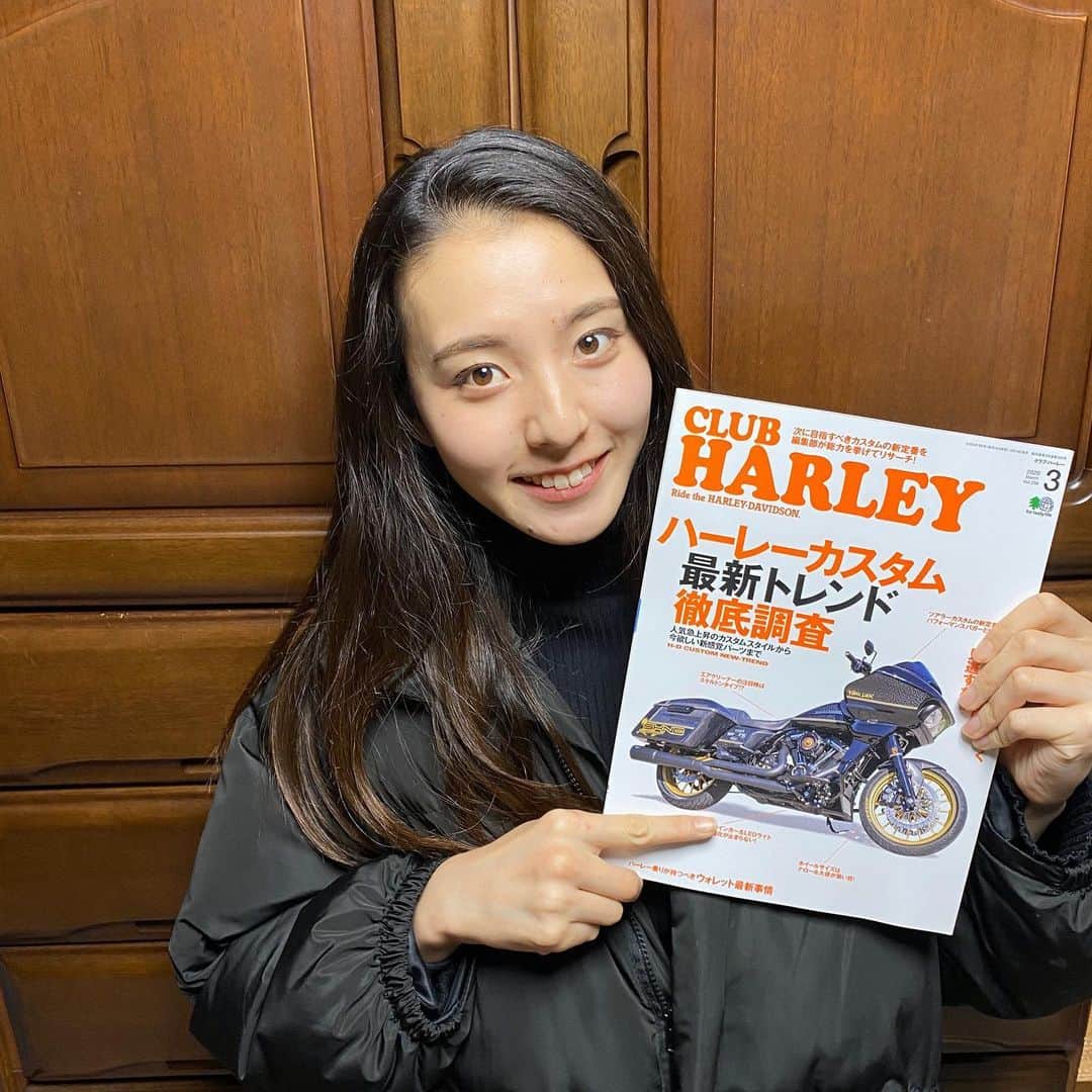 宮原華音さんのインスタグラム写真 - (宮原華音Instagram)「CLUB HARLEY発売してます！ 今回もいろんなところに行きました😆🍓 おいしいものたくさん食べちゃったから みんなもチェックしてみてね！ そして日曜日には 稲妻フェスティバルWESTです⚡️ 大阪行きますよ〜 お時間ある方は万博記念公園で10:00〜16:30まで 開催してますのでぜひ✨  #clubharley #ハーレーダビッドソン #ハーレー女子 #ハーレー #ハーレーツーリング #harleydavidson #万博記念公園」2月14日 21時59分 - miyahara_kanon