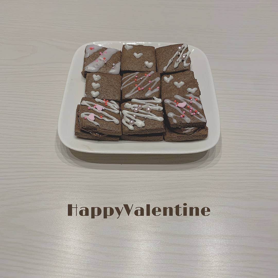 檜山奈南果さんのインスタグラム写真 - (檜山奈南果Instagram)「. . HappyValentine ⸜❤︎⸝‍ . . . #instagood#instalike#l4l #Valentine」2月14日 21時59分 - nanaka_hiyama_official