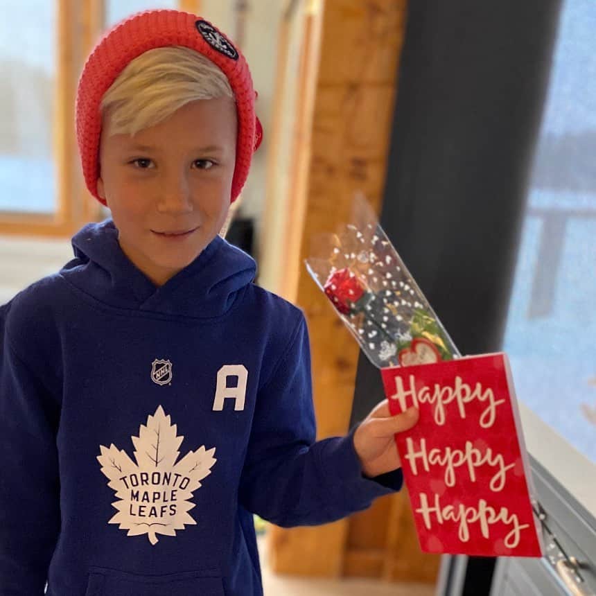 ジャクソン・ビーバーのインスタグラム：「Happy valentines ❤️」