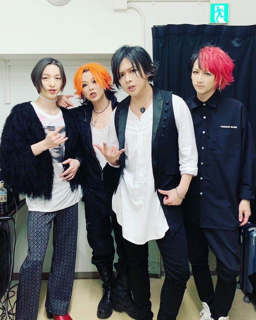 Ikuoさんのインスタグラム写真 - (IkuoInstagram)「『RENO LIVE Session vol.2』　 無事終了しました！みなさんありがとう！ ブルハチリズム隊でロックなセッションになりました！レダレノもスタイルが違えど素晴らしかったなー！またやりたいな！ #reno #淳士  #ikuo #leda」2月14日 22時21分 - ikuobass