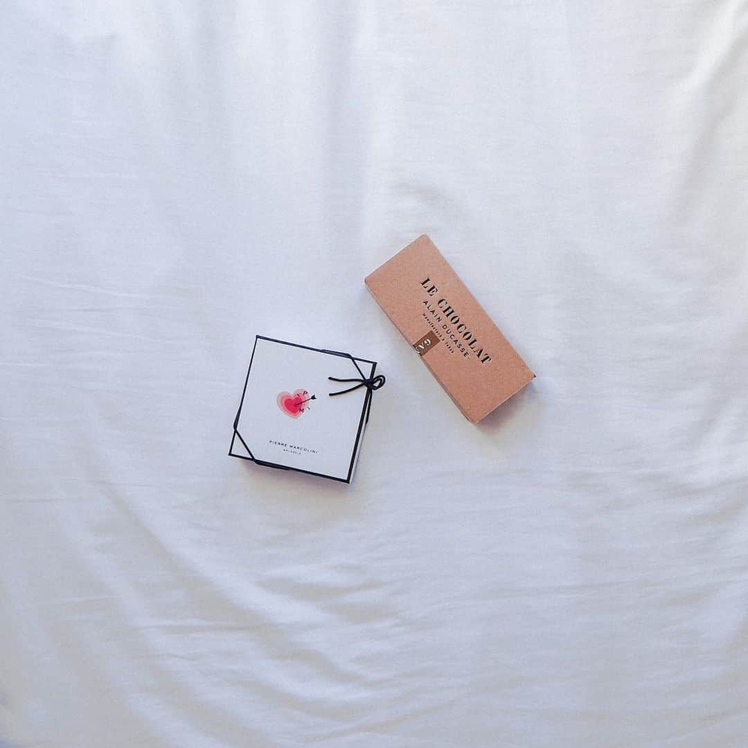 naho_7のインスタグラム：「. Happy Valentines Day🍫💕 #自分用」