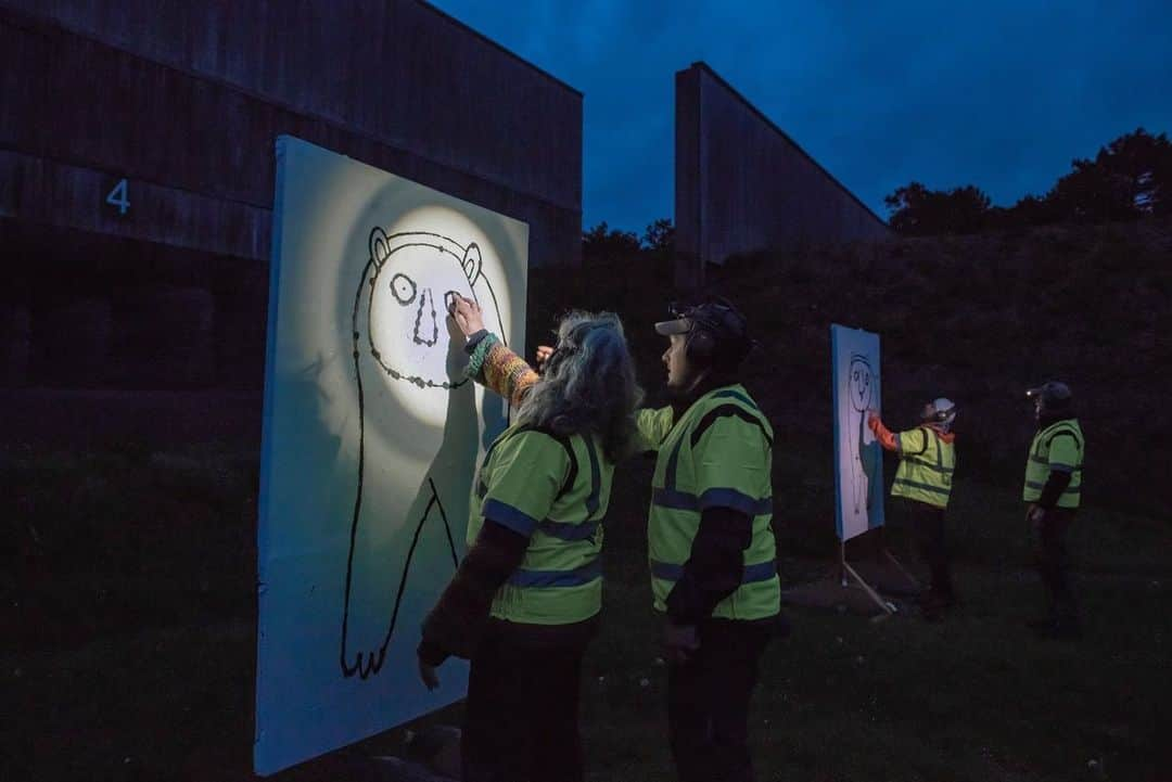 ナショナルジオグラフィックさんのインスタグラム写真 - (ナショナルジオグラフィックInstagram)「Photos by @estherhorvath | How do you prepare for the largest Arctic Ocean science expedition in history—which lasts a year and is not only weeks away from the nearest civilization but will be under the cover of total darkness for six months?  Participants in the MOSAiC expedition, which embarked on September 20, had to undergo intense safety and security training to prepare for working on the sea ice and be able to handle any emergency situation. They had to learn how rescue themselves and others in different situations, like using a life raft or a helicopter in case of an abandoned ship, or how to fight fire on the vessel. The training also included polar bear safety—to protect both participants and polar bears—which is required in order to work in the land of polar bears. This is from the @natgeo article, "Scientists are about to spend a year trapped in Arctic ice.”」2月15日 1時20分 - natgeo