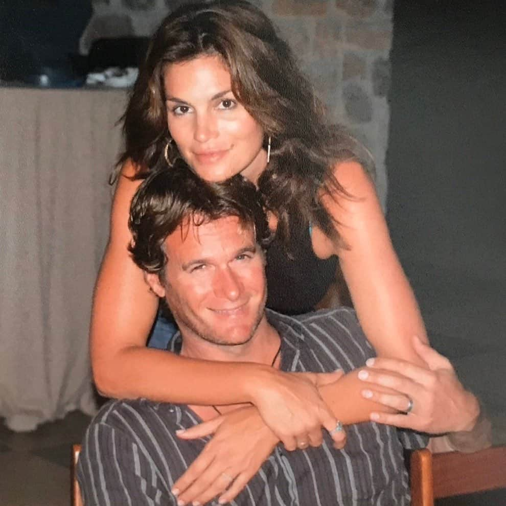 シンディ・クロフォードさんのインスタグラム写真 - (シンディ・クロフォードInstagram)「Happy Valentine’s Day @randegerber—grateful for your love and strength—now and always! ❤️」2月15日 1時33分 - cindycrawford