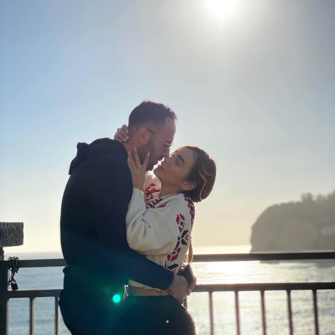 ジェシカ・スターリングのインスタグラム：「La mejor parte de mi vida ❤️Mi Familia❤️ #valentinesday2020 #happyvalentinesday」