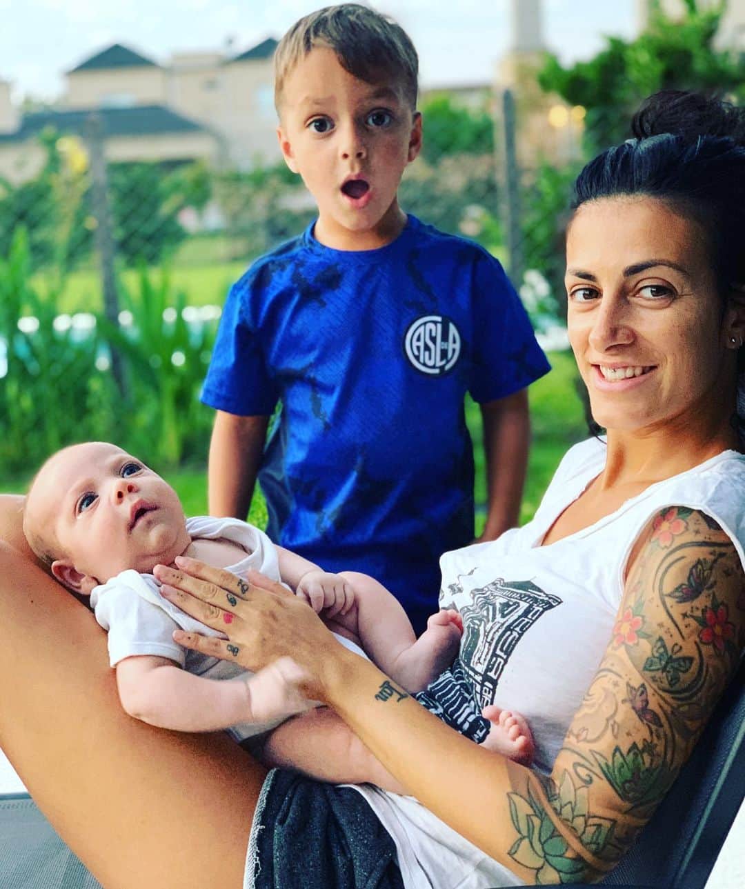 ゴンサロ・ロドリゲスのインスタグラム：「Enamorado de ustedes ❤️❤️ ...feliz día mis amores ....」