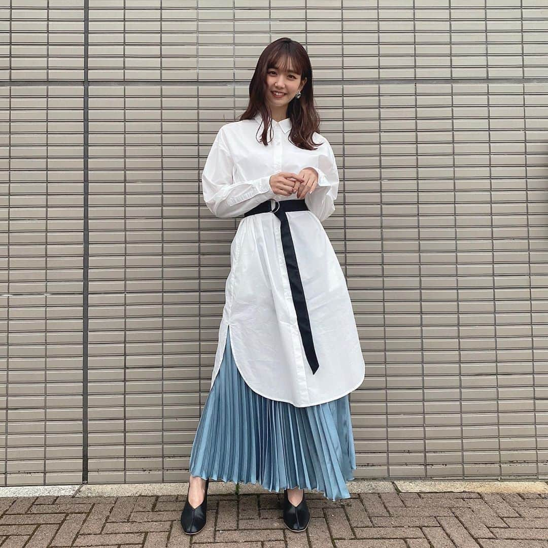 宮崎由加さんのインスタグラム写真 - (宮崎由加Instagram)「私服 . . テレビ金沢「となりのテレ金ちゃん」の時に着ていたお洋服。 . シャツワンピースはアイロン掛けが大変だから私服ではほぼ着たことがないけど😂好きです。 . one-piece: @ciaopanictypy  skirt: @slobeiena  belt: @laguagem  pumps: @snidel_official . . #宮崎由加　 #みやざきのふく　 #となりのテレ金ちゃん　 #テレ金　 #ootd」2月15日 15時18分 - yuka_miyazaki.official