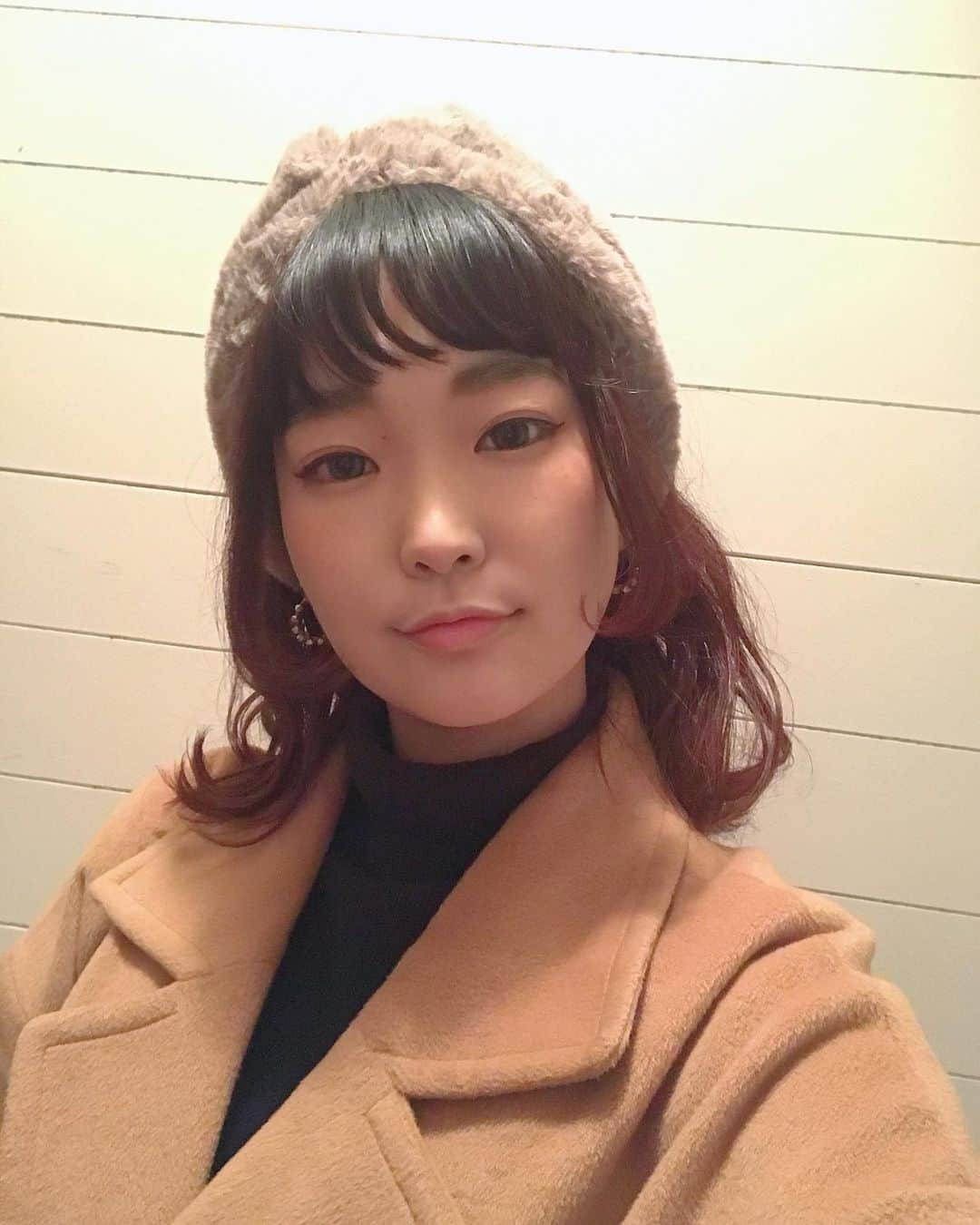 Yun chiのインスタグラム：「2月16日19:00〜 LINELIVEやるよ！ . Profileのlinkから登録してね♩」