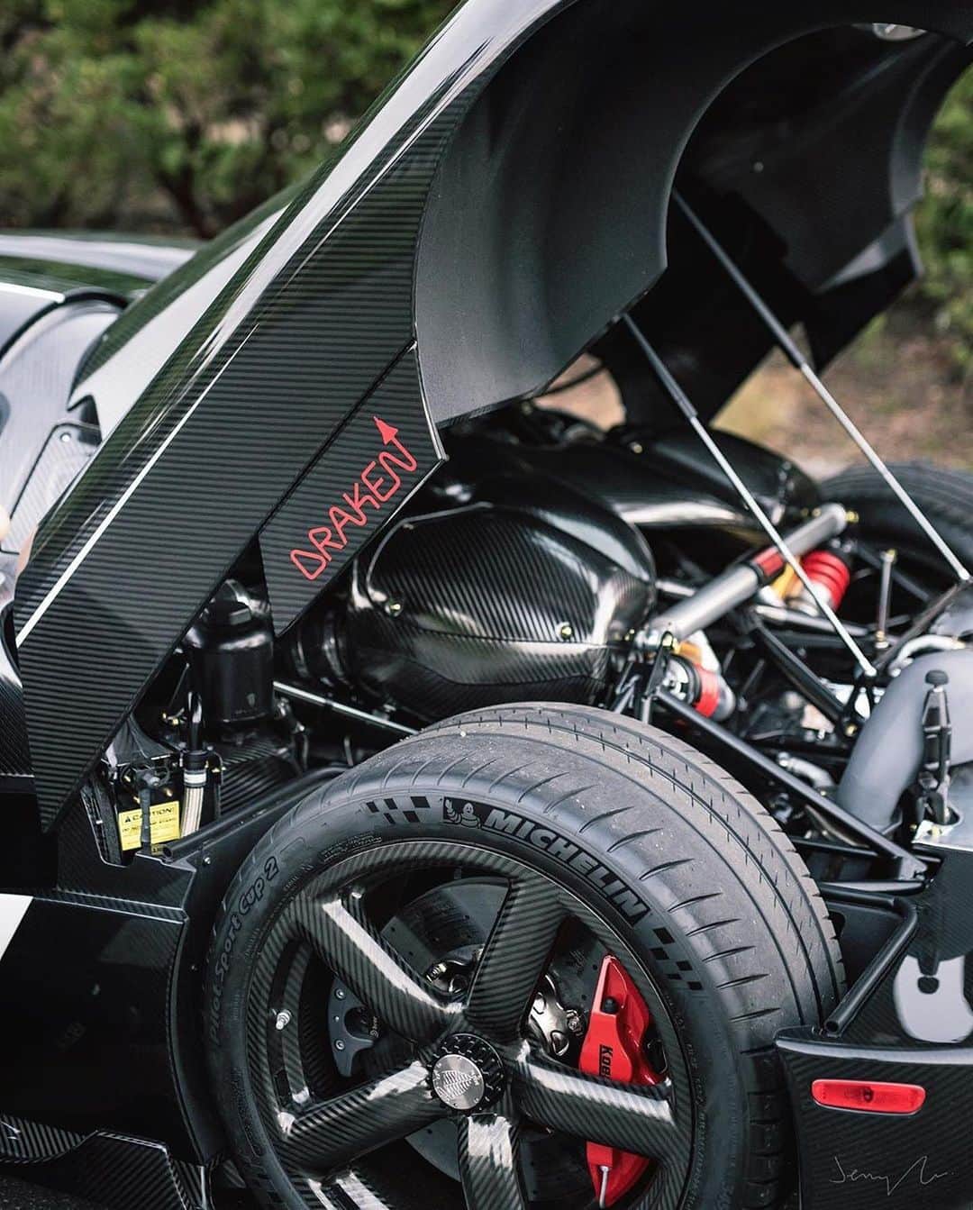 CarsWithoutLimitsさんのインスタグラム写真 - (CarsWithoutLimitsInstagram)「Koenigsegg Agera RS “Draken” Photo @jgucars  #carswithoutlimits #agerars」2月15日 6時55分 - carswithoutlimits