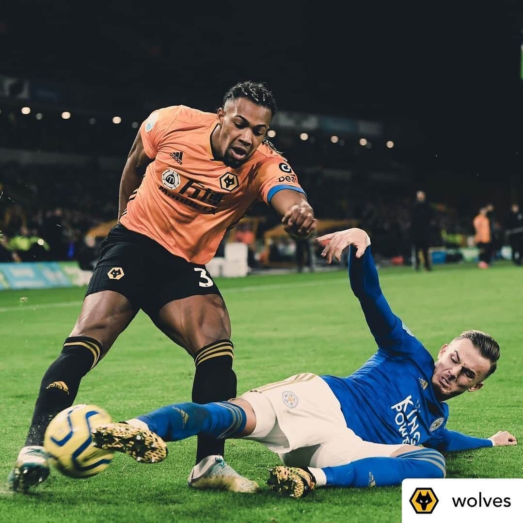 プレミアリーグさんのインスタグラム写真 - (プレミアリーグInstagram)「Which player impressed you the most?  Repost • @wolves We had the better chances, but have to settle for a goalless draw against @lcfc」2月15日 7時17分 - premierleague