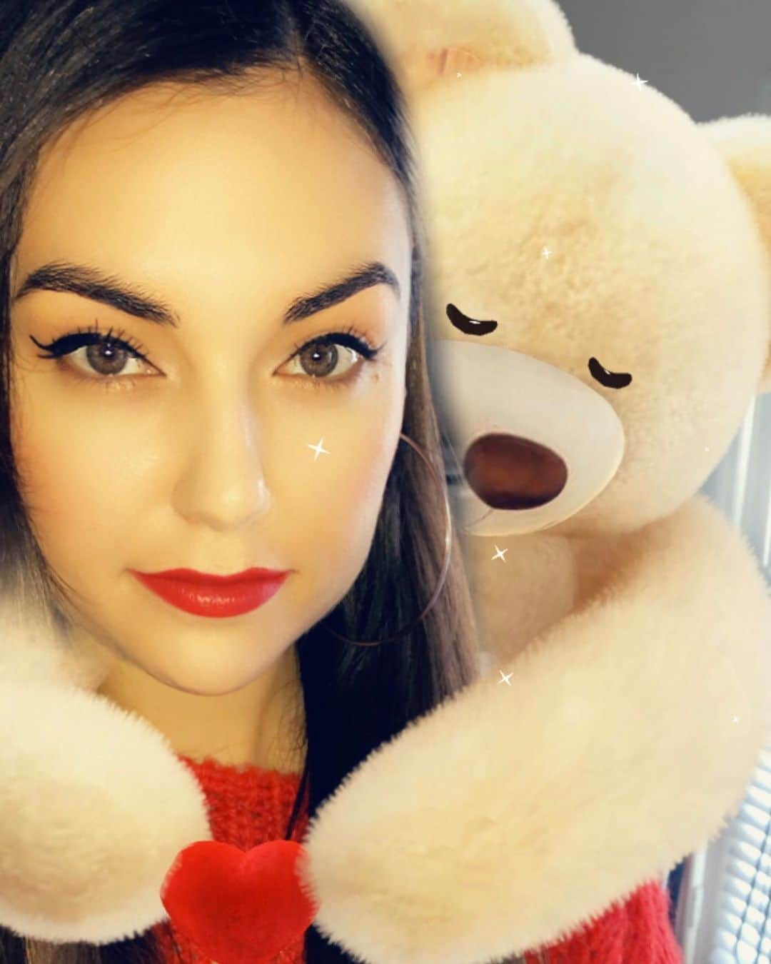 サーシャ・グレイのインスタグラム：「It’s known Uncle has a thing for bears #unclegreyatyourservice #unclegrey #rsf」