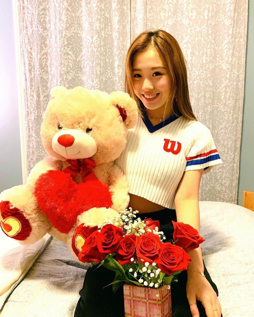 馬曉晴さんのインスタグラム写真 - (馬曉晴Instagram)「🌹This Valentine’s Day💕🧸」2月15日 11時15分 - maisyma1999