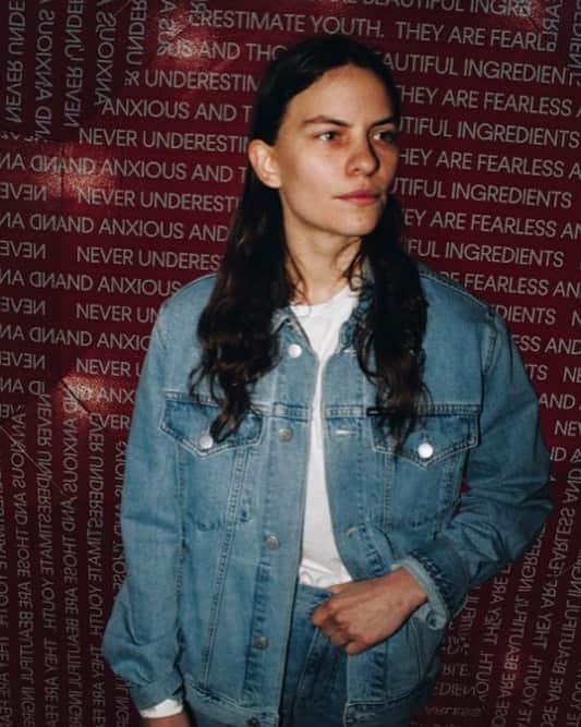 Calvin Kleinさんのインスタグラム写真 - (Calvin KleinInstagram)「#CKONE on one ▪️ @eliotsumner doubled up in our Spring 2020 denim essentials to celebrate this week’s #CKONE launch in #NYC. ⁣  Want to experience it yourself? Swing by our I LOVE EVERYONE OF ME Pop-up at 666 Broadway tomorrow from 11am-8pm. You won't want to miss it ▷ ⁣ 📸: @tyrellhampton ⁣  Tap to shop:  CK ONE Oversized Foundation Denim Jacket [EU]」2月15日 11時37分 - calvinklein